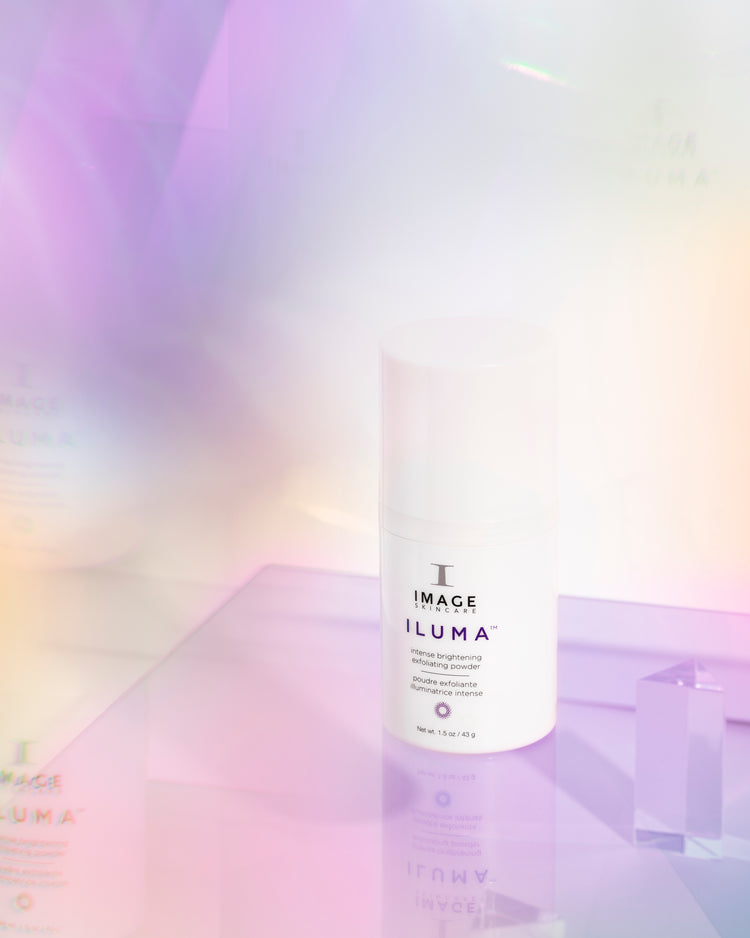 Iluma Intense Brightening Exfoliating Powder